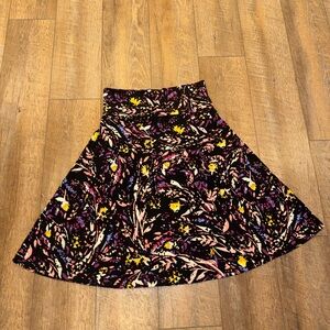 LuLaRoe Women’s Azure Skirt Colorful Fun Pattern Size Large